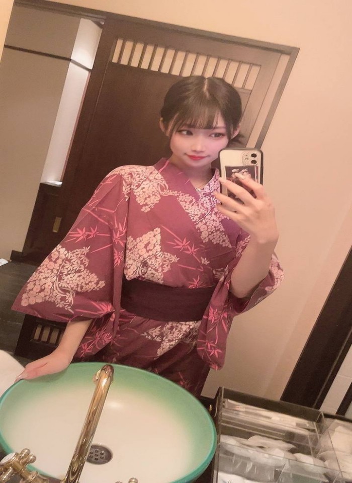两个男人睡一个女人什么心理呢,最新手机在线电影